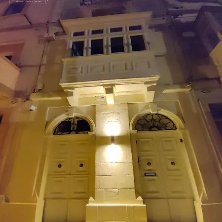 Apartman Berth 1 Savynomad Harbour Residences Bormla Quiet, Curated Heritage, Ground Floor Retreat Cospicua