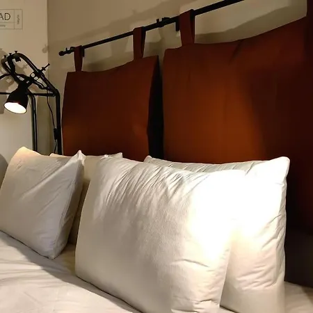 아파트 Berth 1 Savynomad Harbour Residences Bormla Quiet, Curated Heritage, Ground Floor Retreat Cospicua